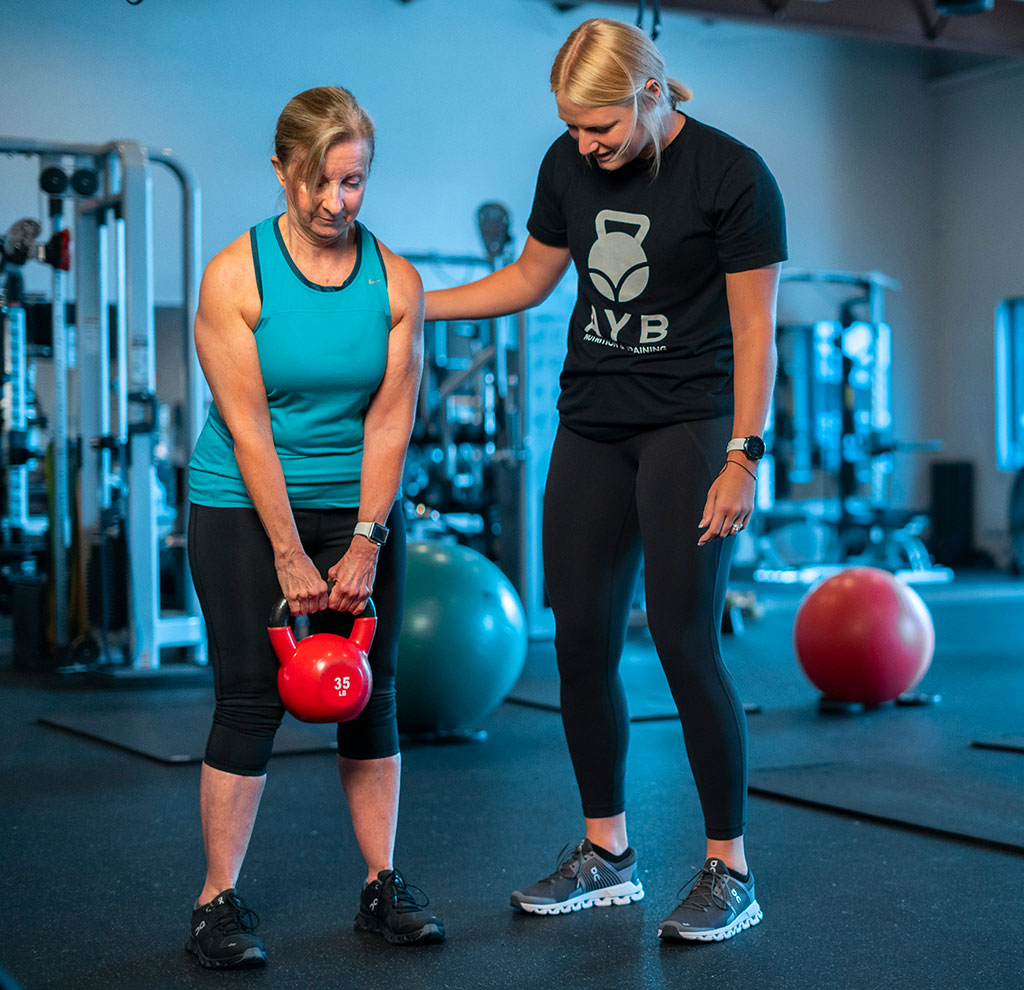 Does lifting weights make women bulky? The myth that won't die - CNET